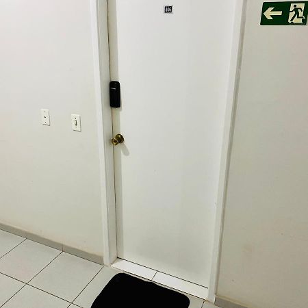 Lindo Flat Na Praia Da Ocian - Praia Grande Exteriér fotografie